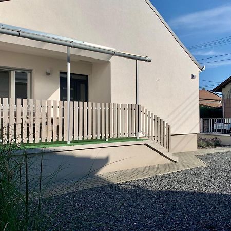 Otthon A Balatonon Vendeghaz Villa Keszthely Exterior photo